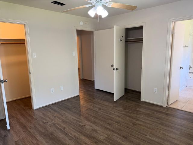 8027 Wind Forest Drive, Houston, TX 77040