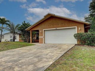 1925 SE Floresta Drive, Port St. Lucie, Port St Lucie, FL 34983