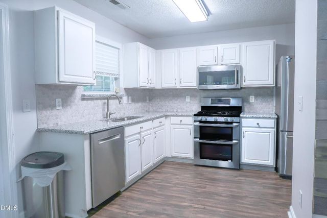 7 Duxford Court, Durham, NC 27703