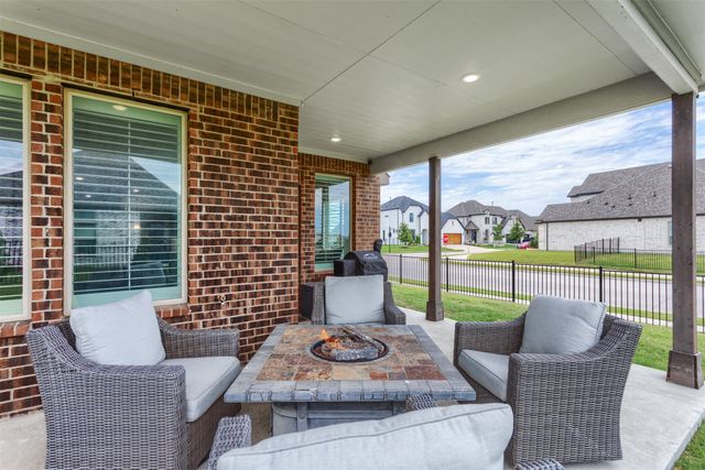 2536 Governors Boulevard, Heath, TX 75126