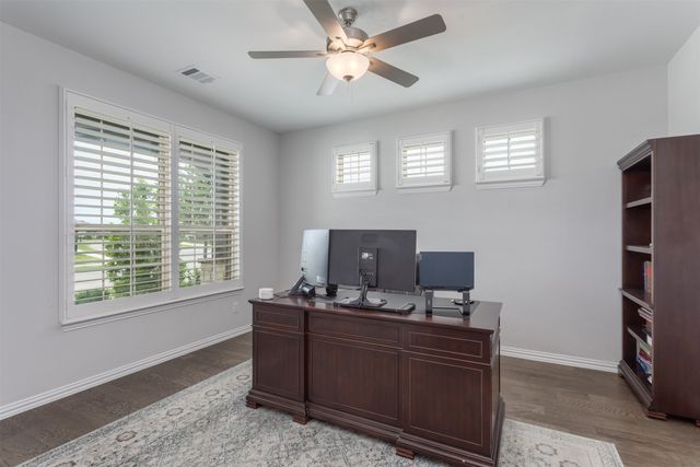 2536 Governors Boulevard, Heath, TX 75126