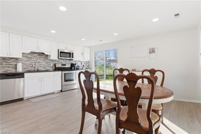 2404 Andrews BLVD, Hampton, VA 23666