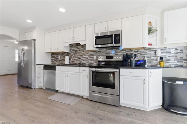 2404 Andrews BLVD, Hampton, VA 23666