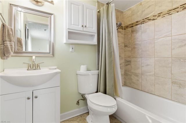 2404 Andrews BLVD, Hampton, VA 23666