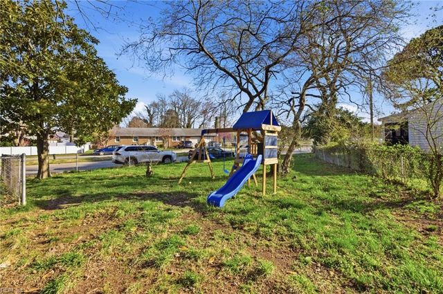 2404 Andrews BLVD, Hampton, VA 23666