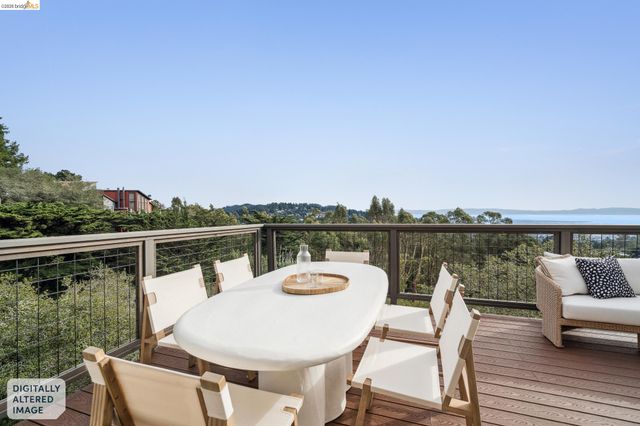 1925 Manzanita Dr, Oakland, CA 94611