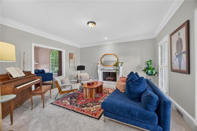 135 Gilford Way, Atlanta, GA 30350