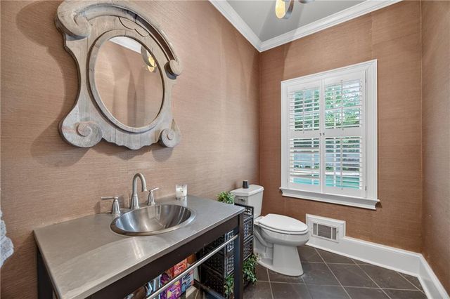 135 Gilford Way, Atlanta, GA 30350