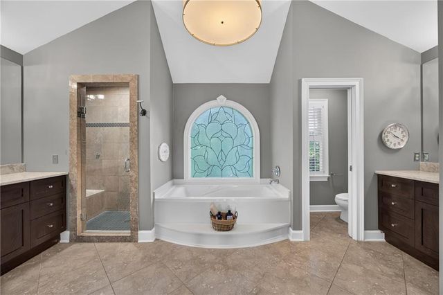 135 Gilford Way, Atlanta, GA 30350