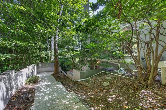 135 Gilford Way, Atlanta, GA 30350