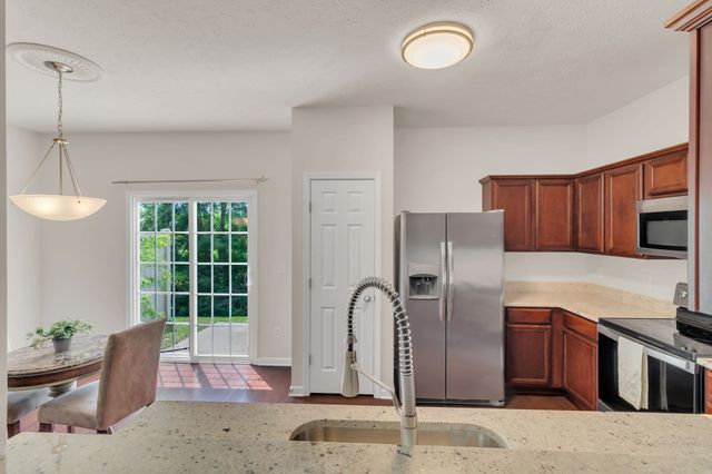8103 Valley Oak Dr, Brentwood, TN 37027