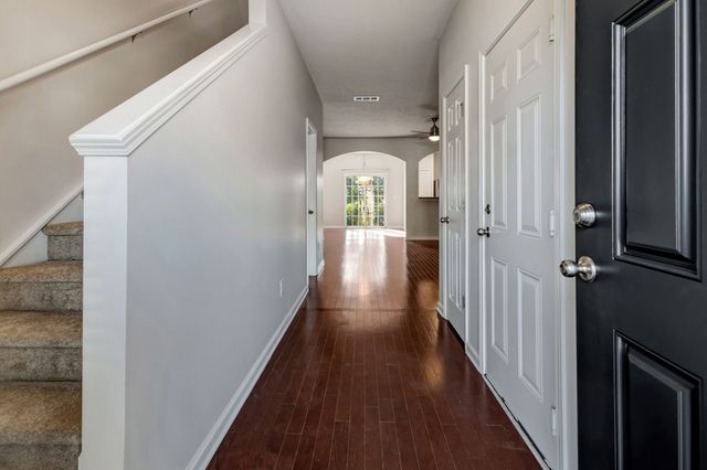 8103 Valley Oak Dr, Brentwood, TN 37027