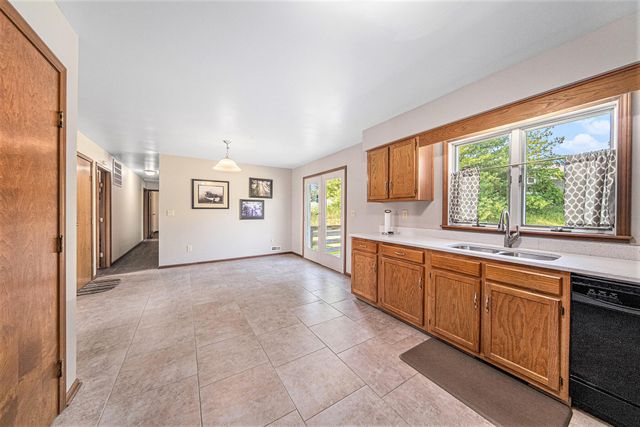 14934 Heather Court, Camden, MI 49232