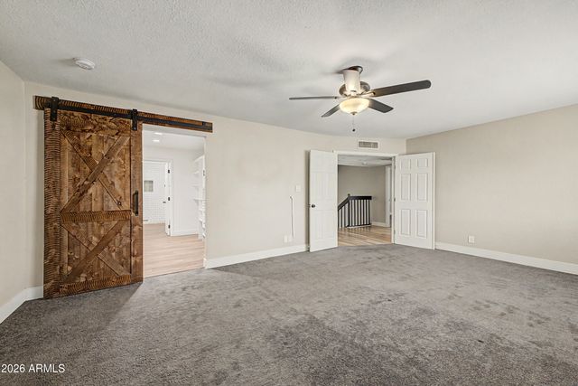1355 W LOBO Avenue, Mesa, AZ 85202