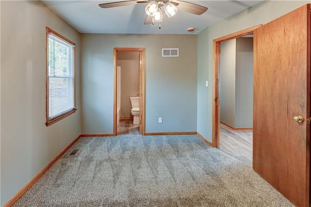 1604 N Emery Street, Independence, MO 64050