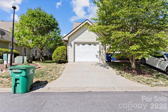 92 Rotunda Circle, Asheville, NC 28806