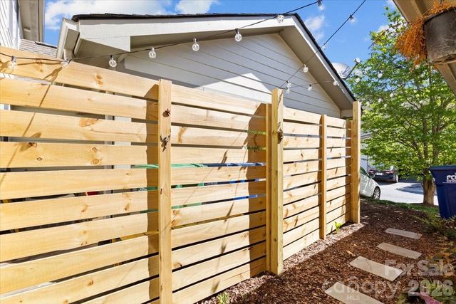 92 Rotunda Circle, Asheville, NC 28806