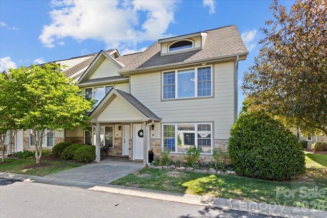 92 Rotunda Circle, Asheville, NC 28806