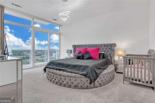 45 Ivan Allen Jr Boulevard NW 2604, Atlanta, GA 30308