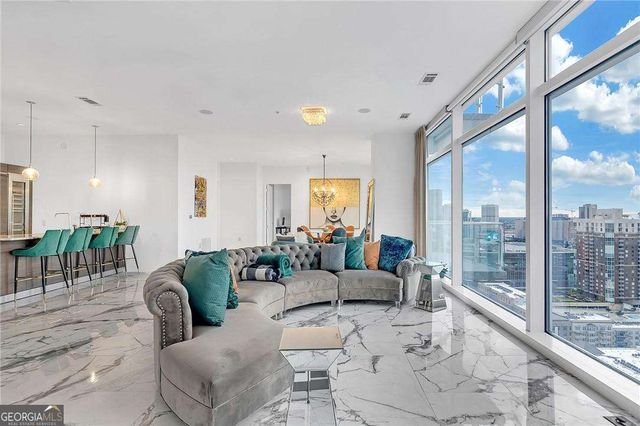 45 Ivan Allen Jr Boulevard NW 2604, Atlanta, GA 30308