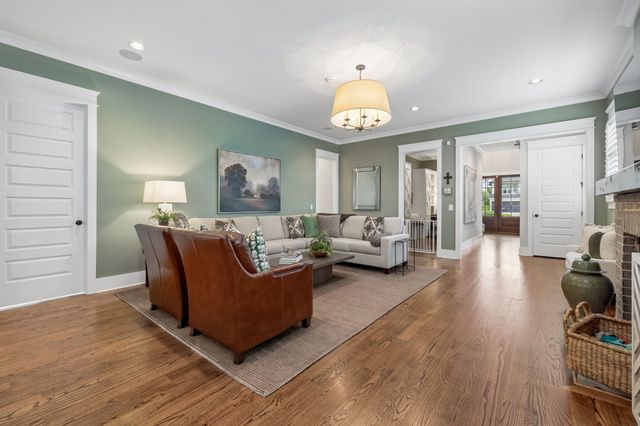 3410 Benham Ave, Nashville, TN 37215