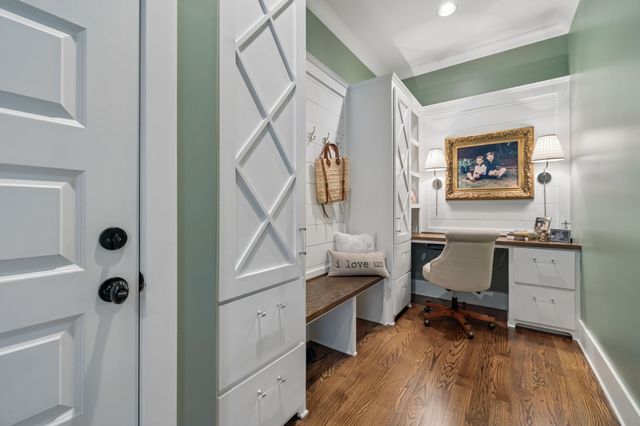 3410 Benham Ave, Nashville, TN 37215