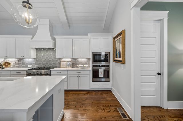 3410 Benham Ave, Nashville, TN 37215