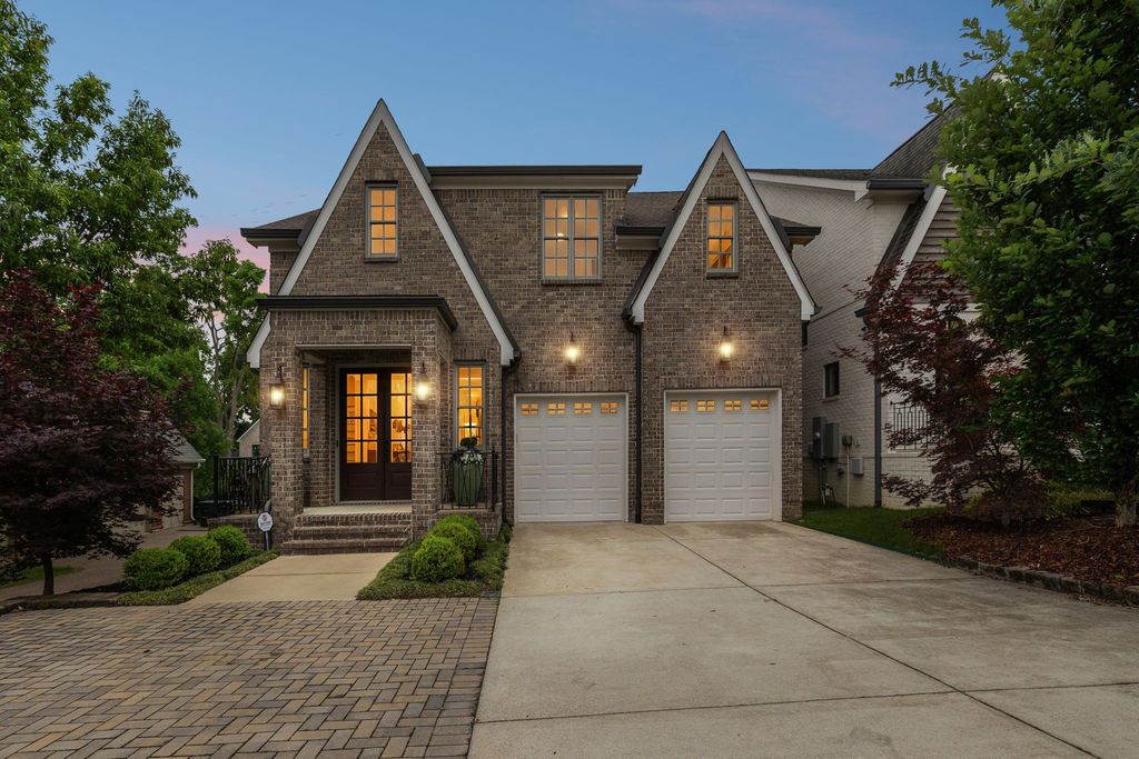 3410 Benham Ave, Nashville, TN 37215