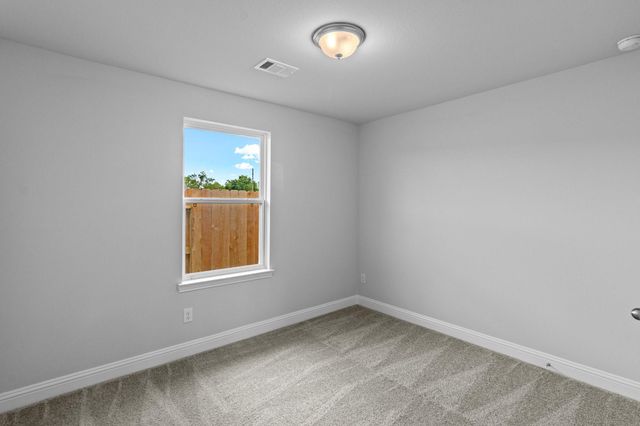 2111 Emerald Lake Trail, Dayton, TX 77525