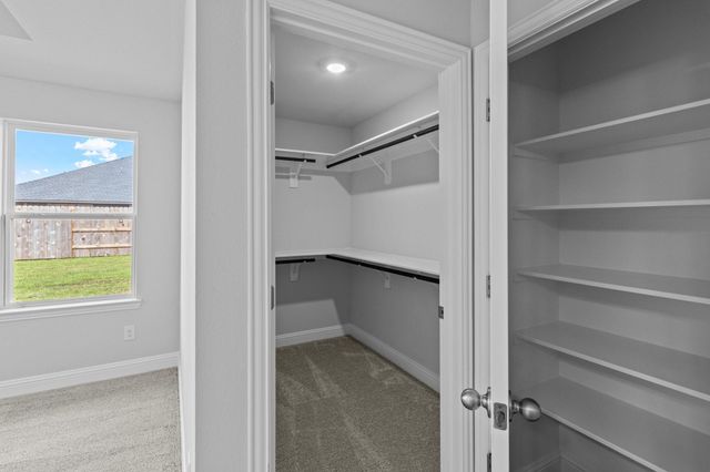 2111 Emerald Lake Trail, Dayton, TX 77525