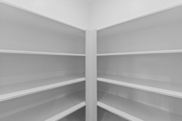 2111 Emerald Lake Trail, Dayton, TX 77525