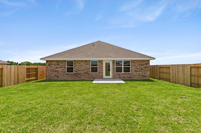 2111 Emerald Lake Trail, Dayton, TX 77525
