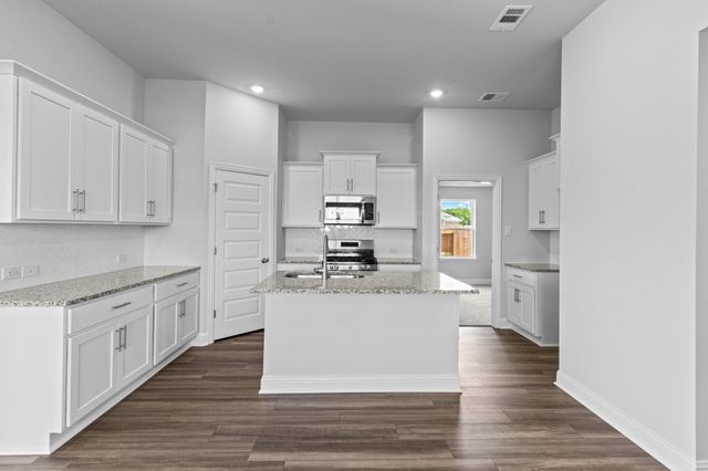 2111 Emerald Lake Trail, Dayton, TX 77525