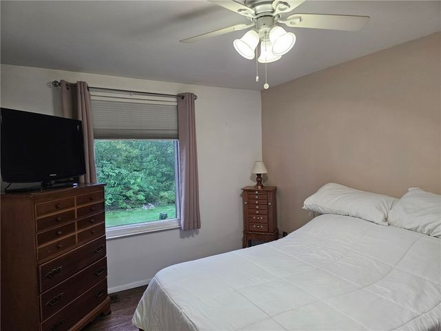 166 Walden Way, North Fayette, PA 15126