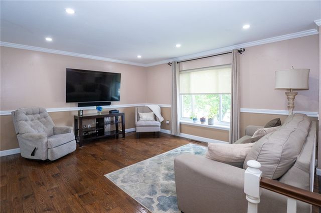 166 Walden Way, North Fayette, PA 15126