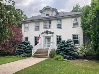731 Fair Oaks Avenue, Oak Park, IL 60302