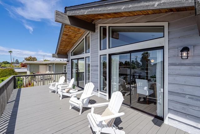 524 Middlefield Drive, Aptos, CA 95003