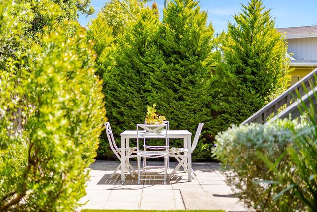 524 Middlefield Drive, Aptos, CA 95003