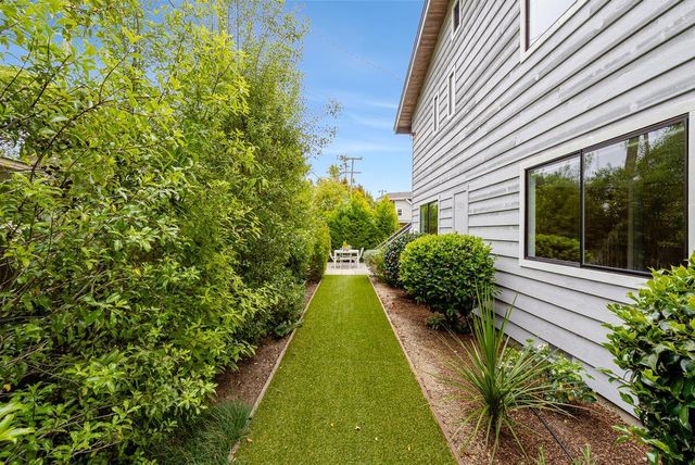 524 Middlefield Drive, Aptos, CA 95003