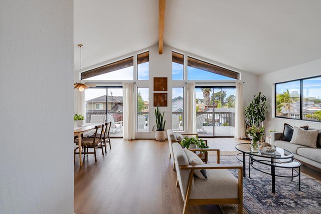 524 Middlefield Drive, Aptos, CA 95003