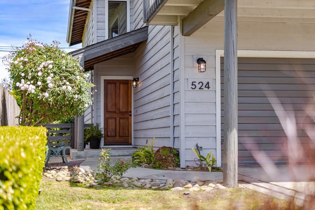 Image 4 of property listing at 524 Middlefield Drive, Aptos, CA 95003