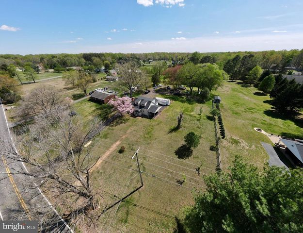 181 SANFORD DR, Fredericksburg, VA 22406