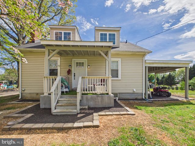181 SANFORD DR, Fredericksburg, VA 22406