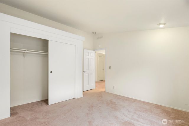 8118 20th Lane SE, Lacey, WA 98503