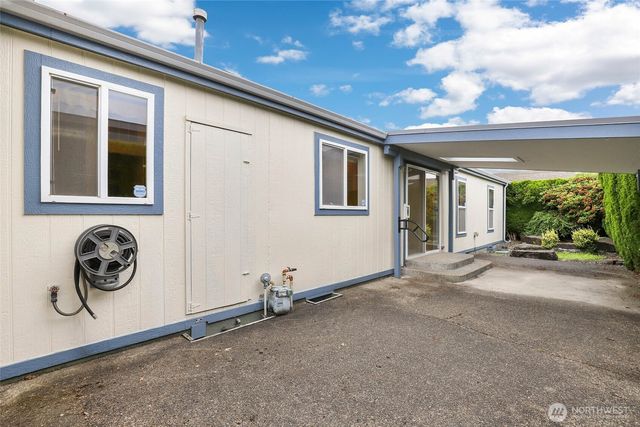 8118 20th Lane SE, Lacey, WA 98503
