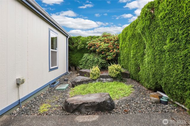 8118 20th Lane SE, Lacey, WA 98503