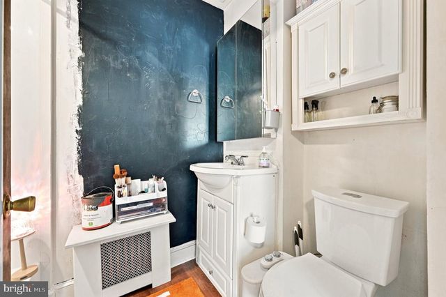 188 GREEN LN, Philadelphia, PA 19127