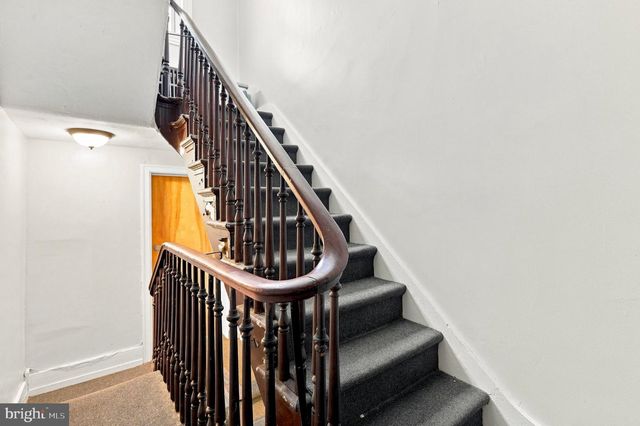 188 GREEN LN, Philadelphia, PA 19127