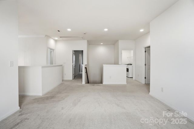 4325 Hunton Dale Road NW, Concord, NC 28027