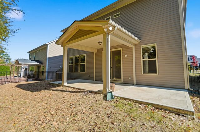 4325 Hunton Dale Road NW, Concord, NC 28027